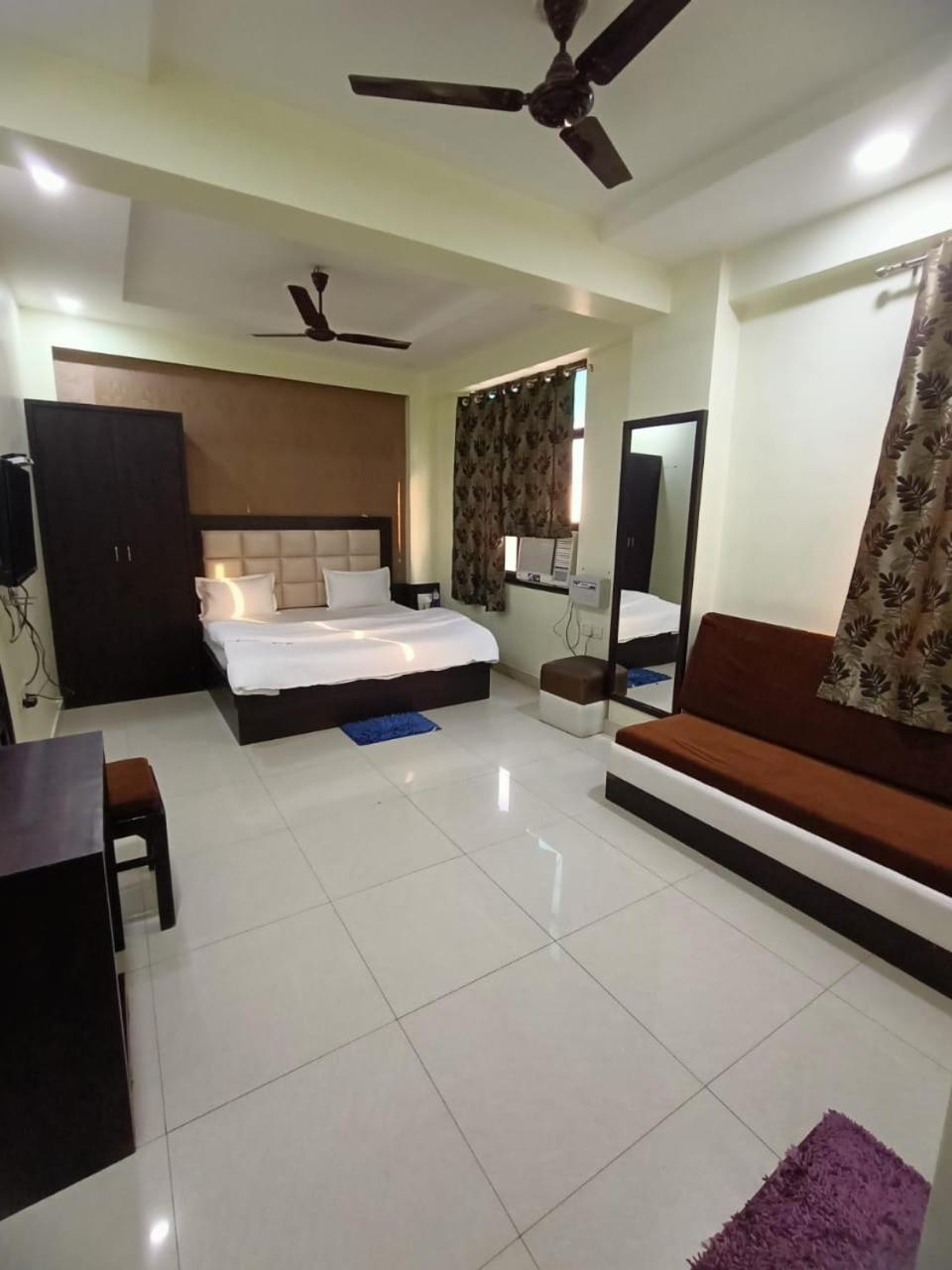 Mng Hotel Heritage Villa Kanpur Exterior photo